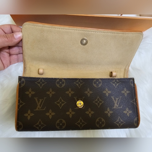 ๐HOST PICK๐ Louis Vuitton LV Shoulder Bag Pochette Twin GM Brown Monogram - Picture 9 of 17